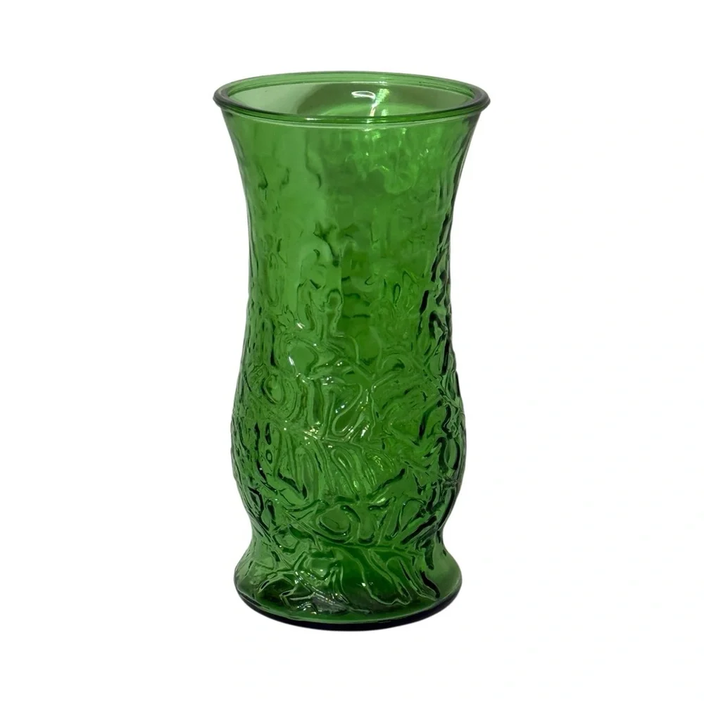 E.O. Brady Green Crinkle Glass Vase‎ Vintage Cleveland Ohio 9.5